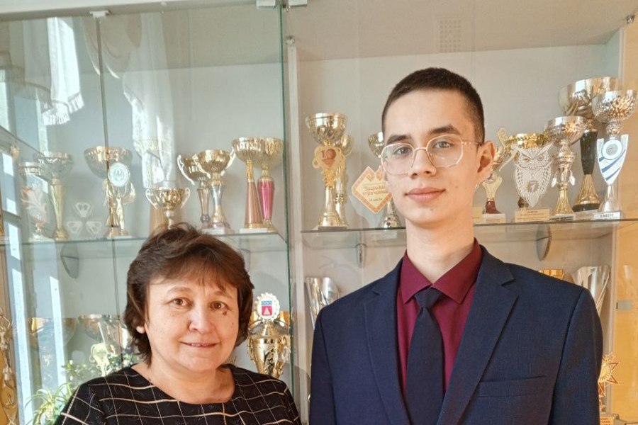 Обучающийся гимназии №1 г.Ядрина Лапташкин Андрей стал призером межрегиональной олимпиады
