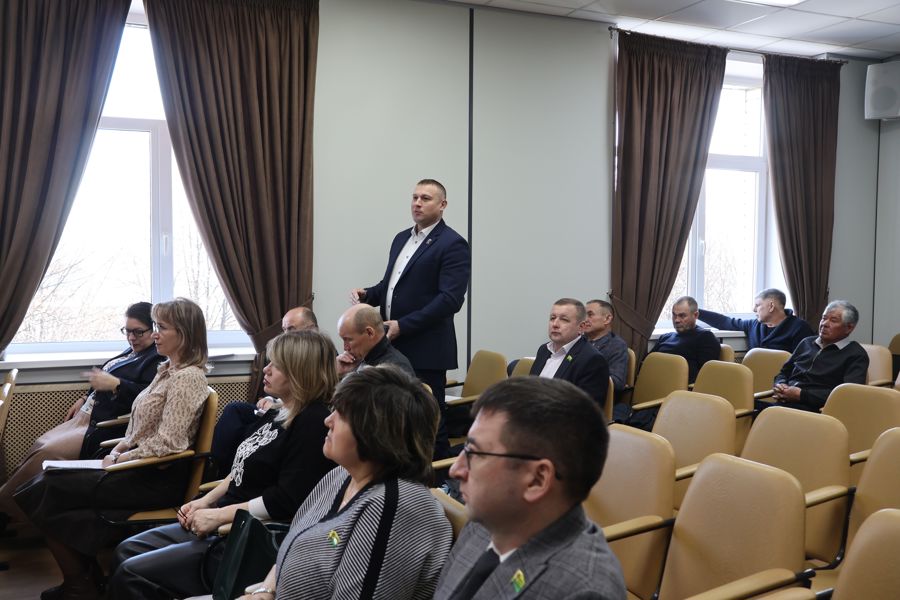 Итоги заседания Собрания депутатов Цивильского округа: бюджет развития, здравоохранение и поддержка семей