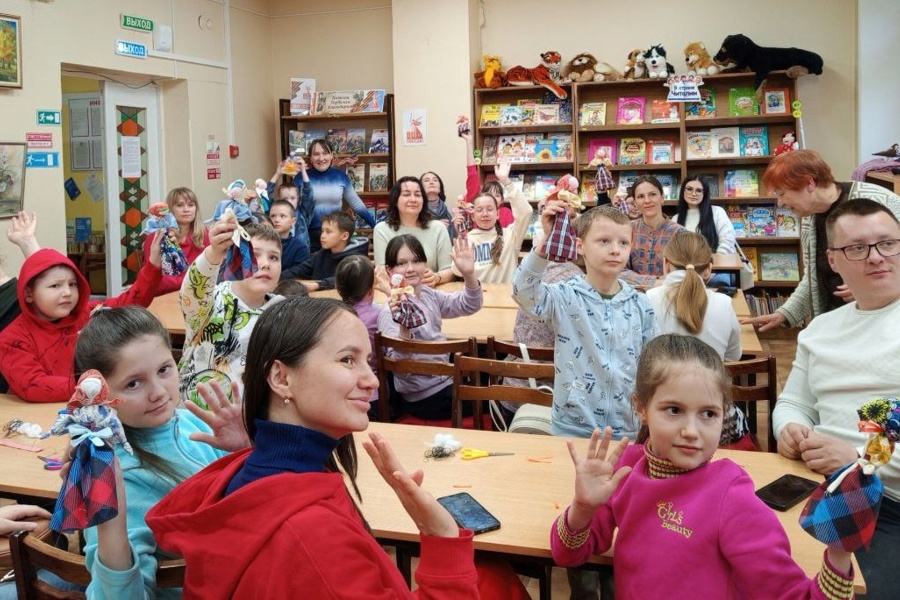 Акция «Семейный выходной в библиотеке»