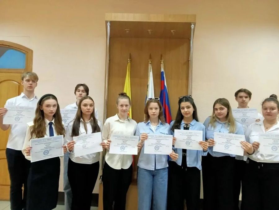 Администрация Алатырского муниципального округа поздравляет студентов АТЖТ — филиала Приволжского государственного университета путей сообщения