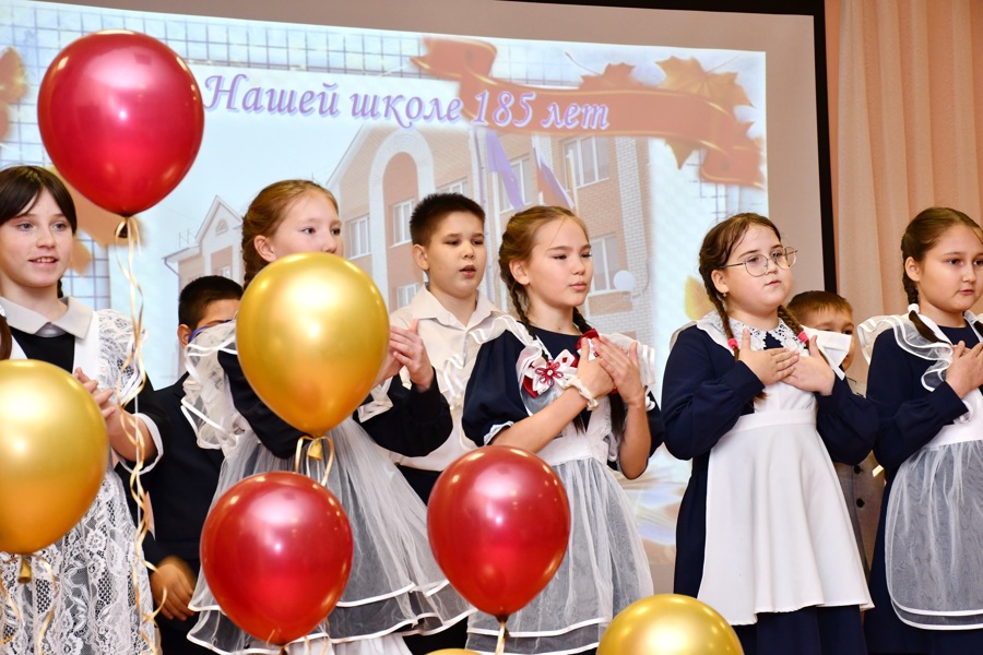 Юбилей Сугутской школы