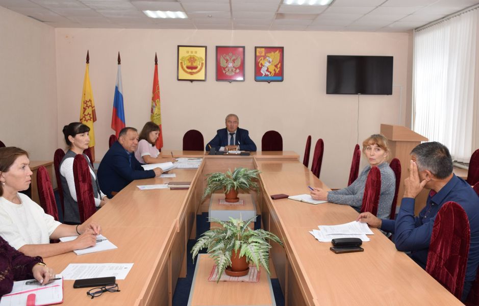 Комиссия по делам несовершеннолетних провела заседание