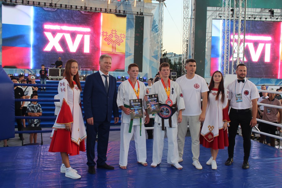 Евгений Кадышев принял участие в XVI-ом профессиональном турнире единоборств «Кубок Чемпионов»
