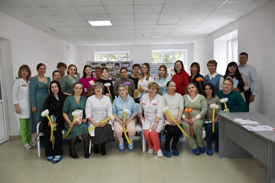 В Козловской центральной районной больнице имени И.Е. Виноградова отметили День беременных