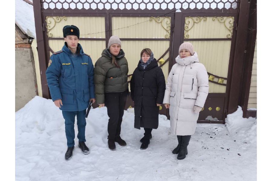 В Комсомольском округе родителям напомнили о правилах безопасности