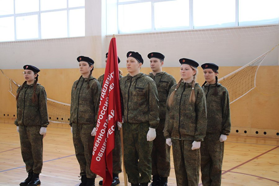 В Порецком округе прошел юбилейный 10-й республиканский смотр-конкурс знамённых групп юнармейцев, кадет, военно-патриотических клубов «Воспитание традициями» на Кубок имени контр-адмирала М.П. Бочкарёва