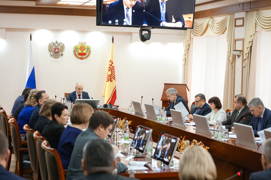 По поручению Главы Чувашии Олега Николаева более 41 тысячи человек получат единовременные выплаты к 80-летию Победы