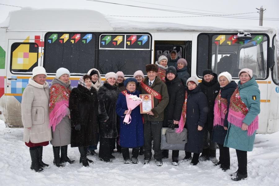 Семьям Архиповых и Петровых - 60 лет