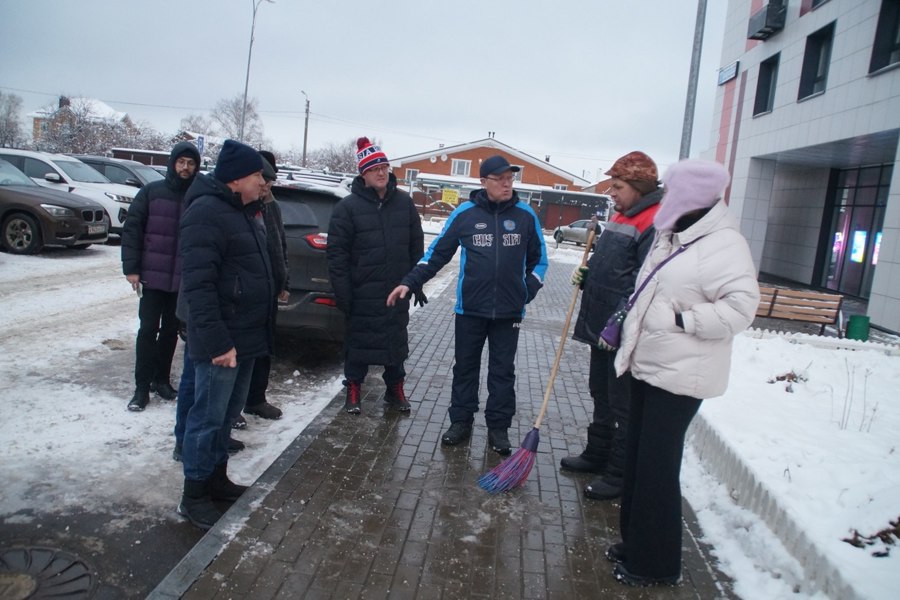 В Чебоксарах состоялся обход внутриквартальных и дворовых территорий микрорайонов «Олимп» и «Текстильщик»