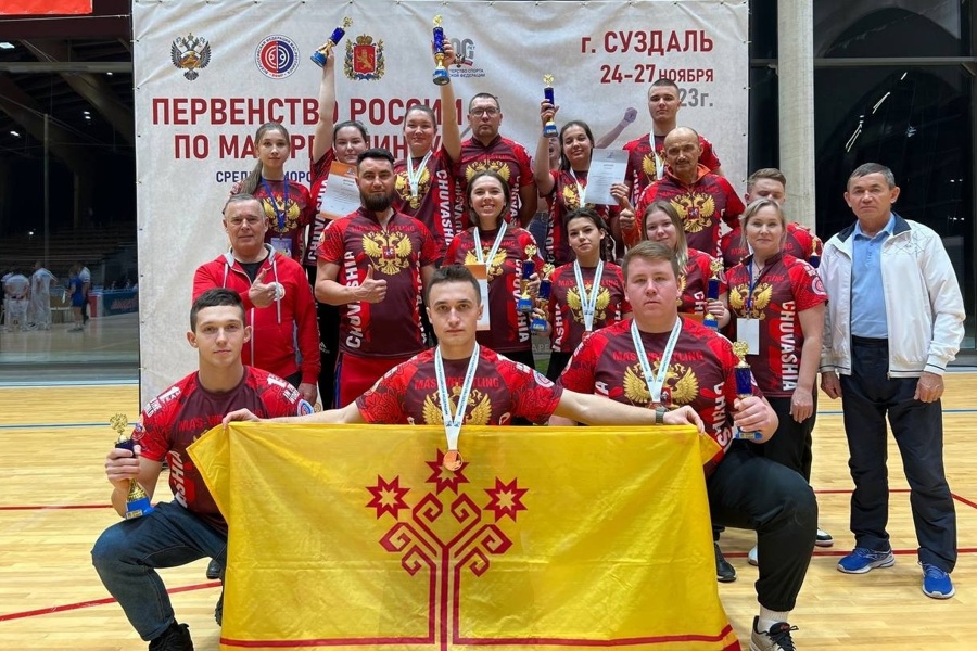 18 медалей выиграла сборная Чувашии по мас-реслингу на первенстве России