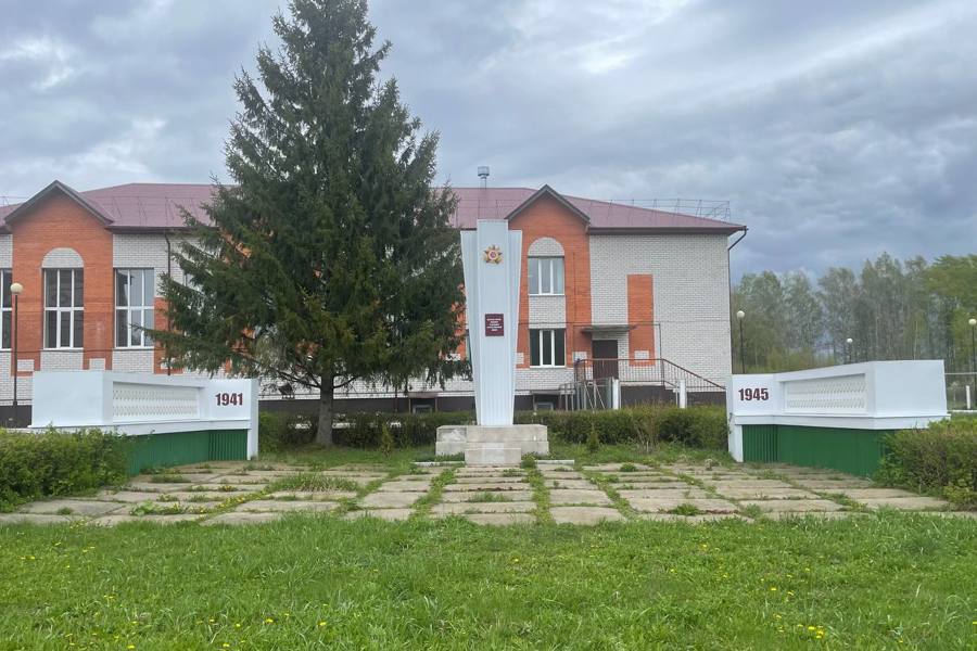 Готовность памятных мест к празднованию 80-летия Победы в Великой Отечественной войне в Ибресинском МО
