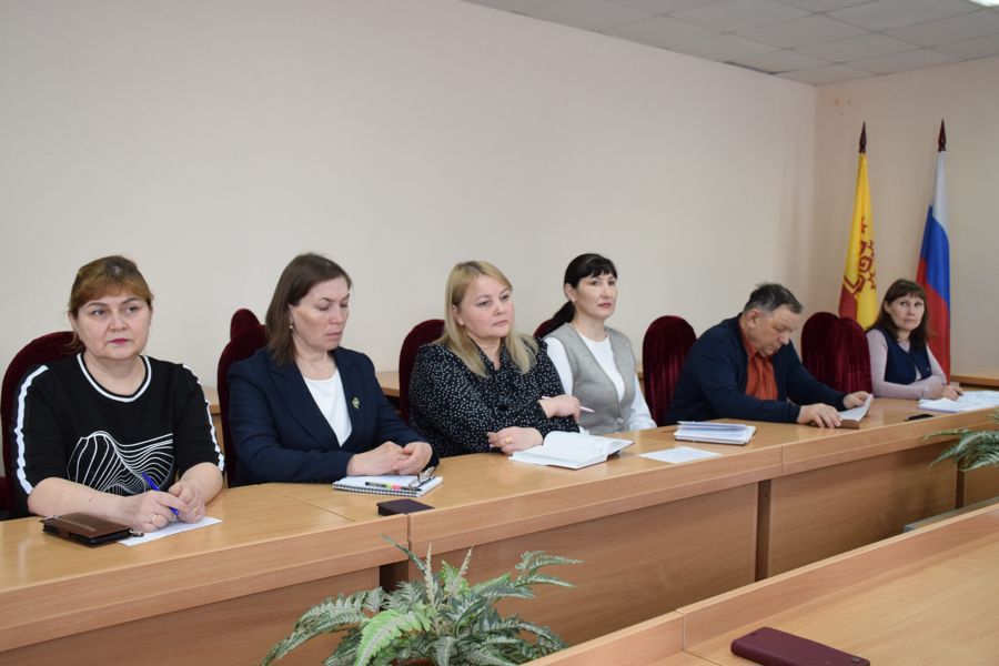 Заседание комиссии по делам несовершеннолетних