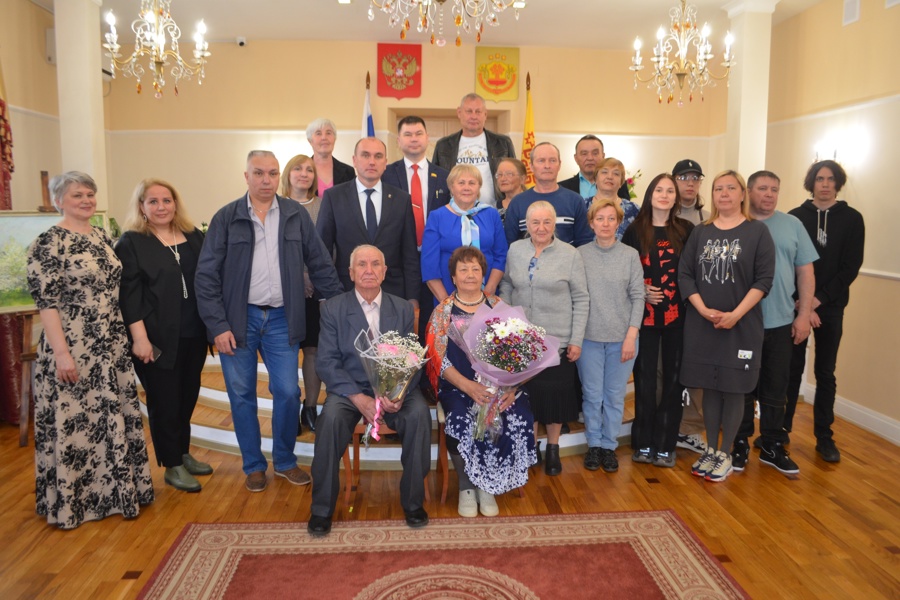 Год семьи: 55 лет совместной жизни отметили супруги Порицкие из города Мариинский Посад