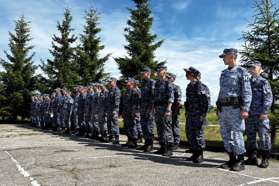 В Чувашии определили «лучших по профессии» среди сотрудников вневедомственной охраны Росгвардии