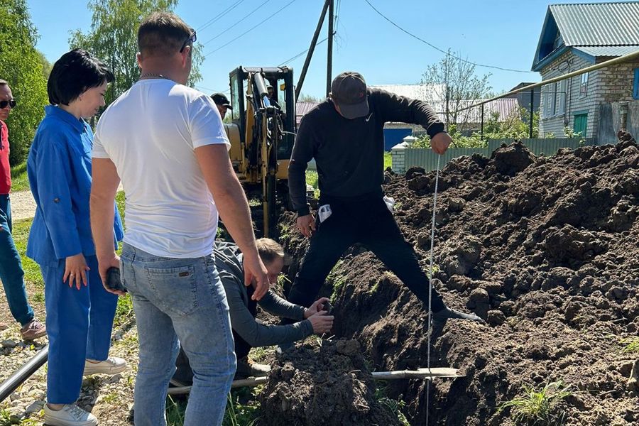 Ремонт водопровода по ул. Гагарина в д. Пояндайкино