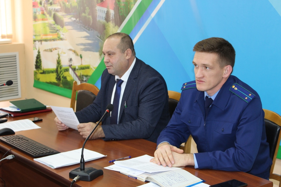 12 октября 2023 года состоялось плановое заседание комиссии по делам несовершеннолетних и защите их прав администрации Шемуршинского муниципального округа