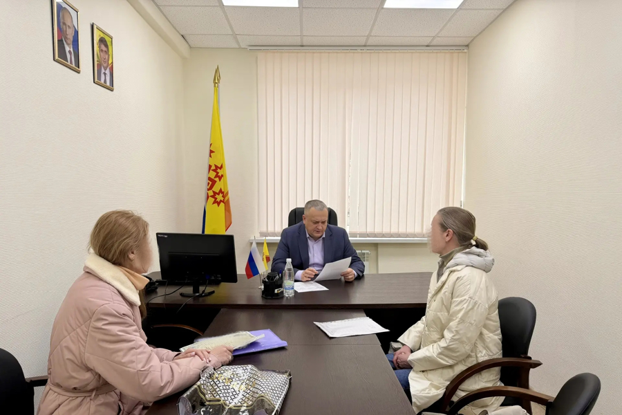 Уполномоченный по правам человека в Чувашской Республике  Сергей Самостюк провел личный прием граждан