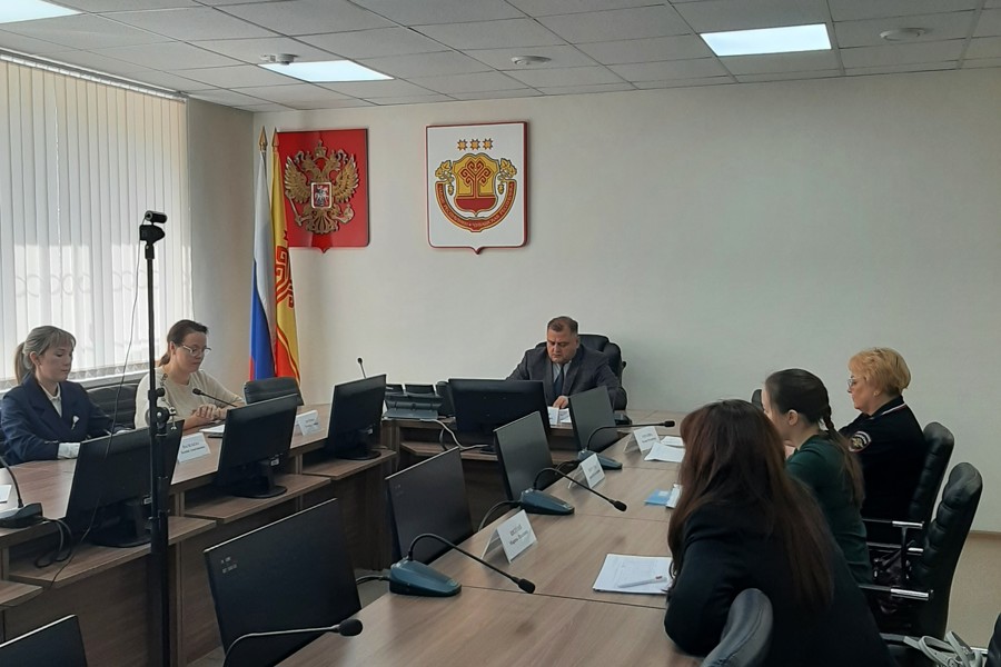 Минтрудом Чувашии продолжается прием заявок на привлечение иностранных работников в 2024 году