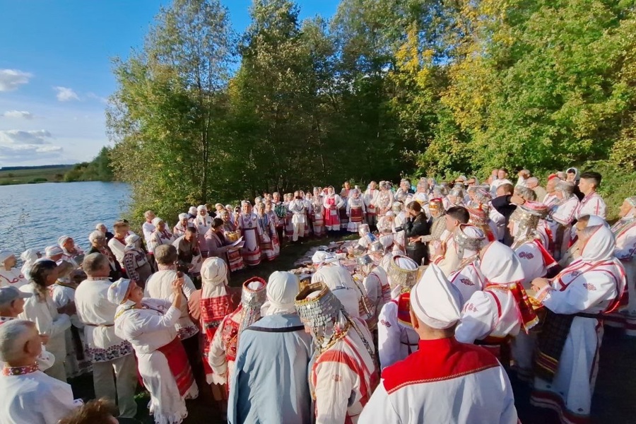 В Янтиковском округе состоялся республиканский фестиваль фольклора средненизовых чувашей «Тапӑ».