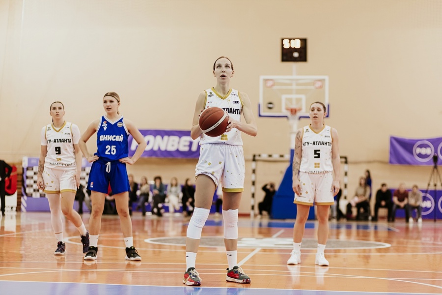 Женский баскетбольный клуб «ЧГУ-Атланта» переиграл команду «Енисей-2»