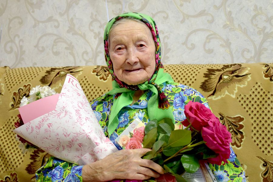 100-летний юбилей Елены Захаровой