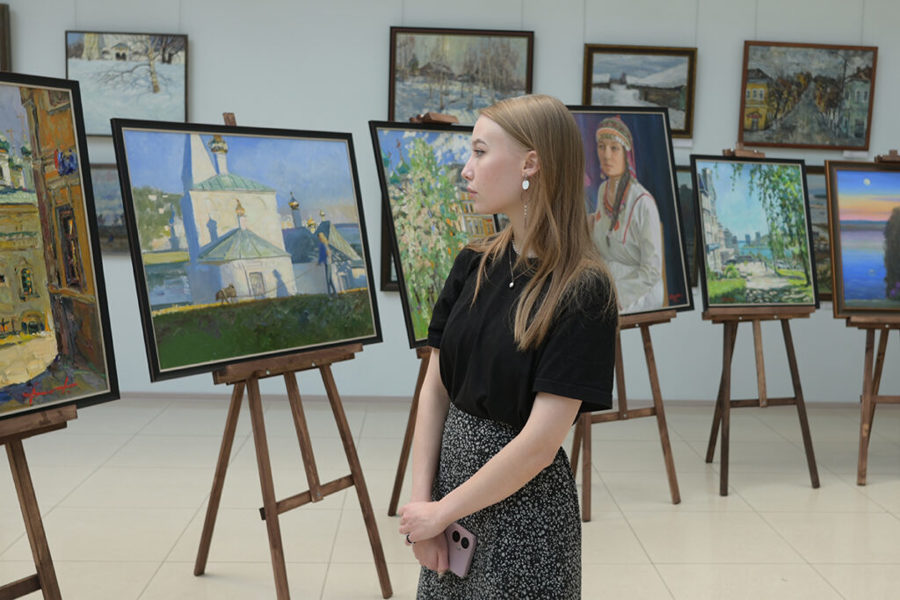 Более 25 картин за семь дней: в Чебоксарах завершился Всероссийский пленэр
