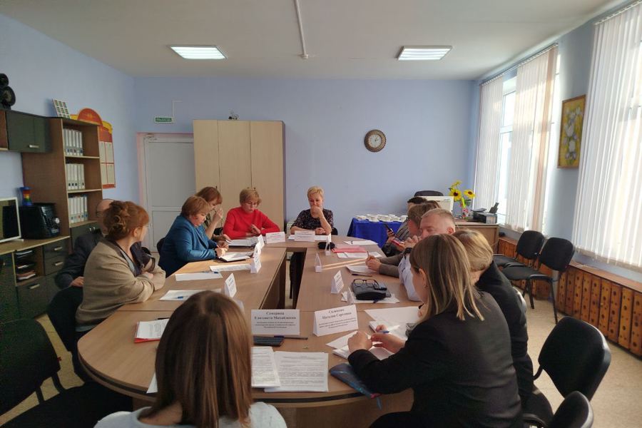 Руководитель аппарата принял участие в заседании рабочей группы по реализации Концепции комплексного сопровождения людей с расстройствами аутистического спектра в Чувашской Республике