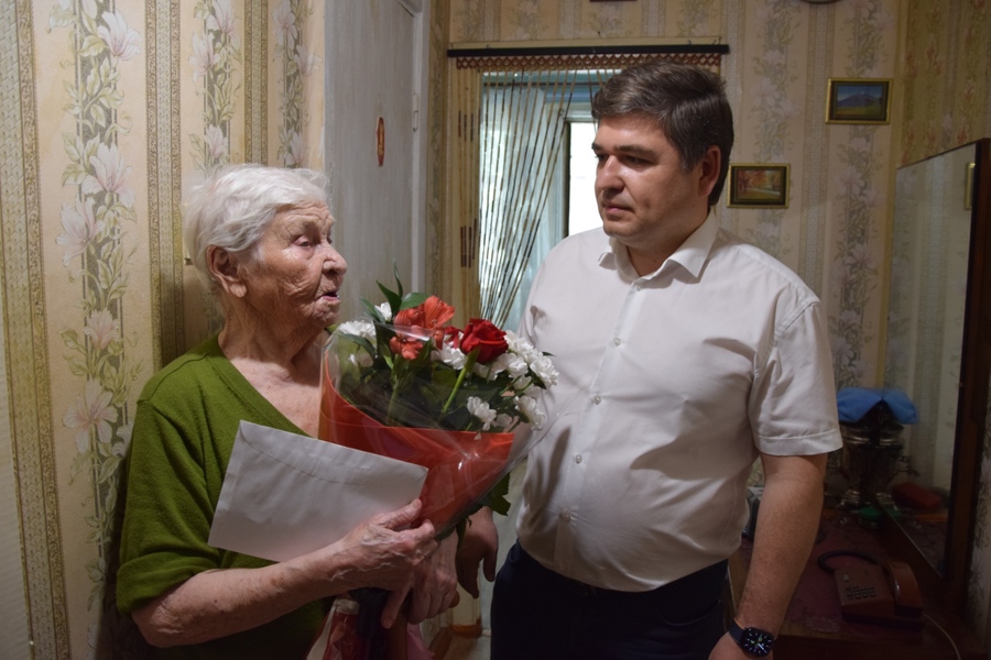 Ветерану Великой Отечественной войны Раисе Григорьевне Урядовой исполнилось 100 лет