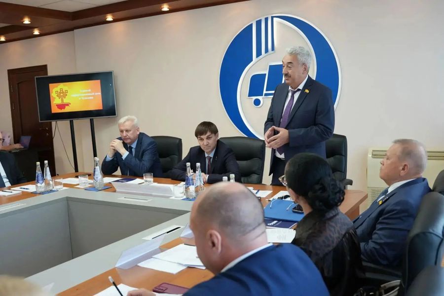 Леонид Черкесов принял участие в ЕИД в Шумерлинском округе