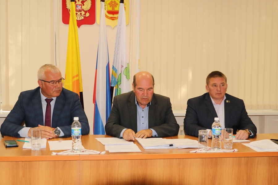 Состоялось пятнадцатое внечередное  заседание Собрания депутатов Чебоксарского муниципального округа
