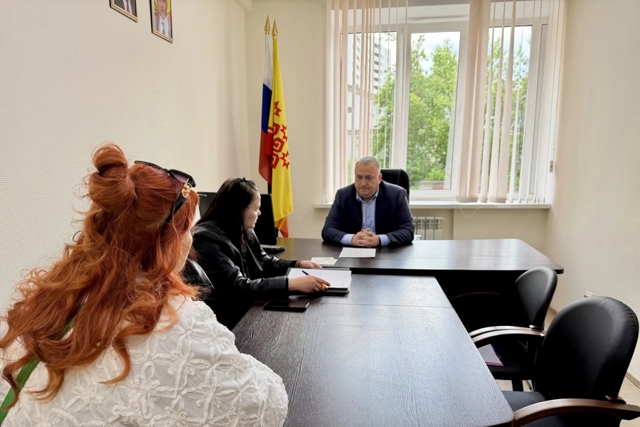 Уполномоченный по правам человека в Чувашской Республике  Сергей Самостюк провел личный прием граждан