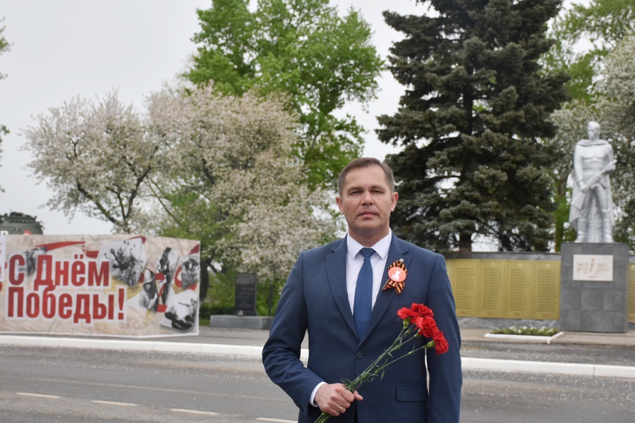 Поздравление главы Козловского муниципального округа Алексея Людкова с Днём Победы