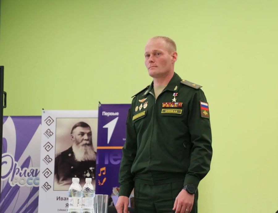 Герою России Андрею Буйлову присвоено звание Почетный гражданин города Новочебоксарска
