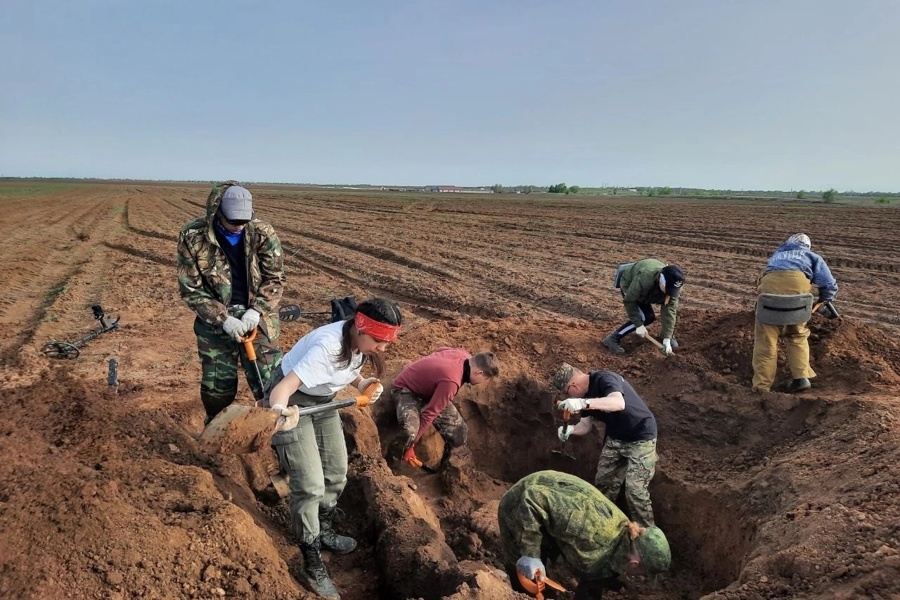 Молодёжь Чувашии в поисковой экспедиции под Волгоградом