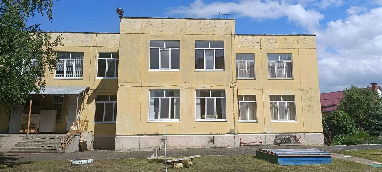 Свет, тепло и безопасность: в детском саду «Сказка» города Алатыря заменили 72 окна