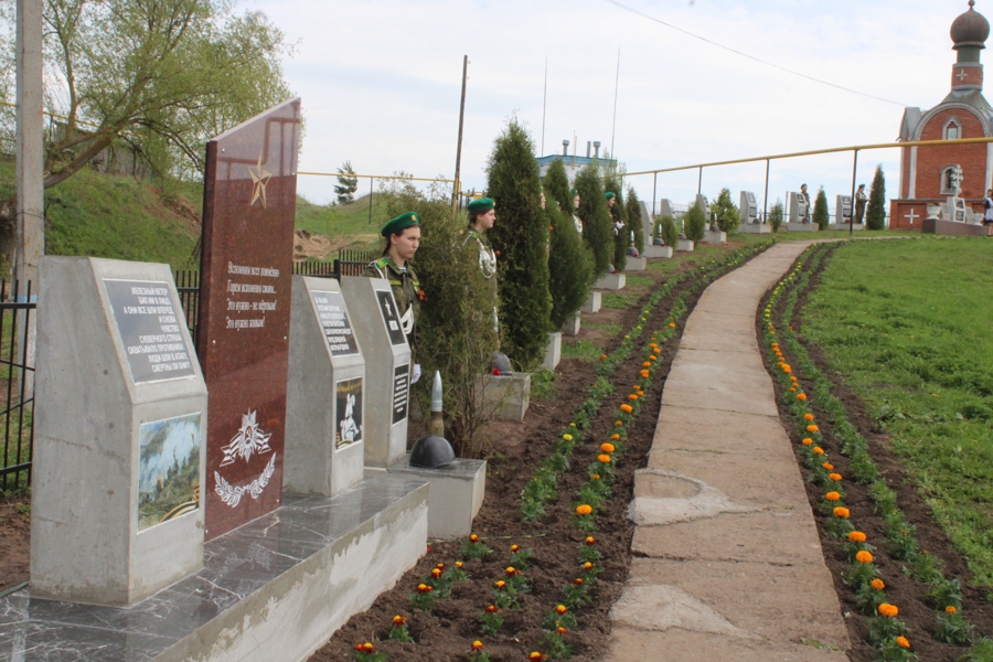 Открытие аллеи городов-героев (05.05.2025 г., д. Ураево-Магазь, Чебоксарский МО)