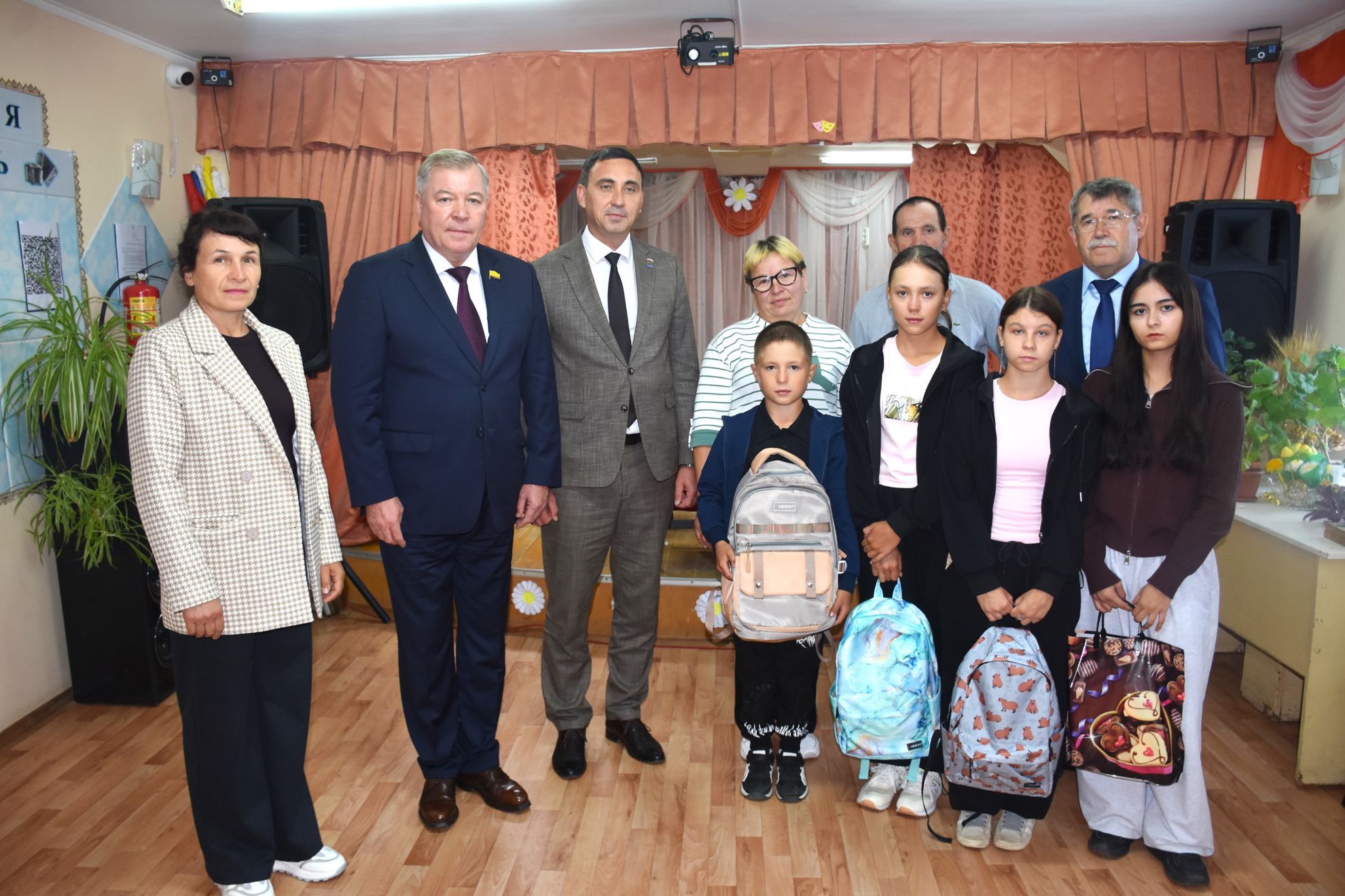 В Аликовском муниципальном округе проходит акция «Собери ребенка в школу»