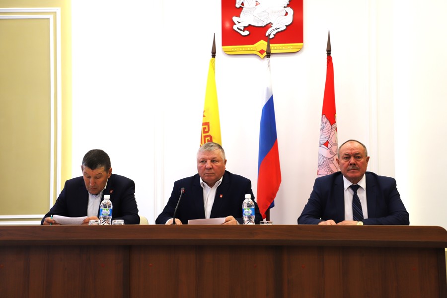 Состоялось седьмое заседание Собрания депутатов Яльчикского муниципального округа