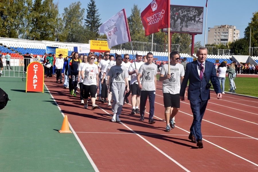 В забегах юбилейной 85-ой эстафеты газеты «Советская Чувашия» приняли участие более 800 любителей спорта