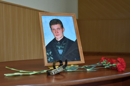 В Алатырском муниципальном округе состоялась передача Ордена мужества семье Пилина Андрея Сергеевича, погибшего при исполнении воинского долга
