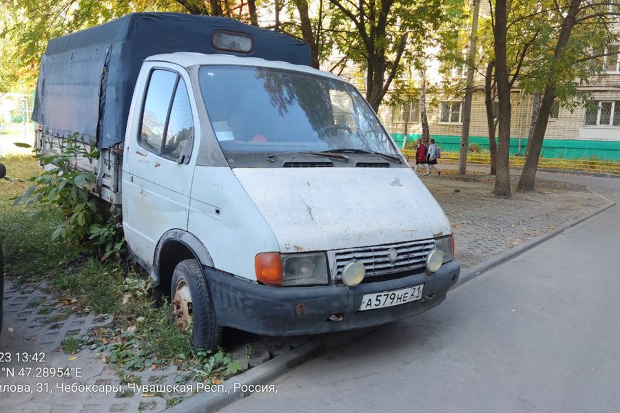 В Чебоксарах разыскивают владельцев  разукомплектованных автомобилей