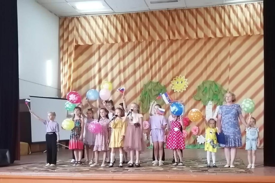 Летний концерт состоялся в СДК села Стемасы