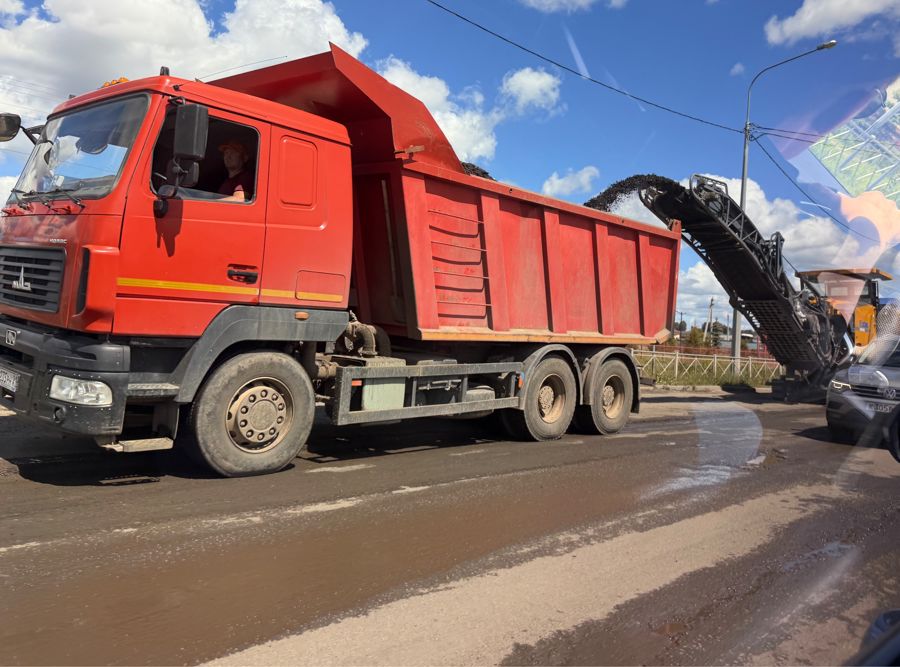 Начались работы по восстановлению дорожного полотна в селе Шихазаны Канашского муниципального округа