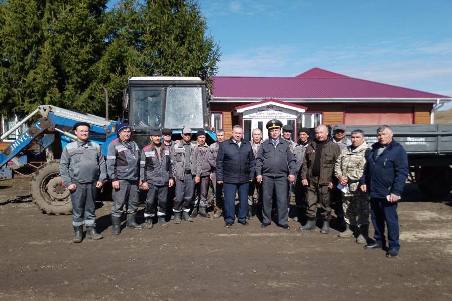 В Комсомольском муниципальном округе продолжается технический осмотр тракторов и самоходной техники