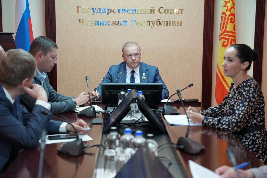 Рассмотрен законопроект, расширяющий перечень видов МСП на получение господдержки