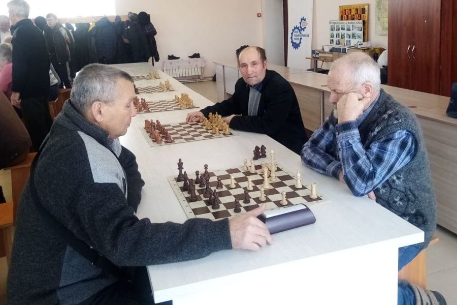Красночетайские шахматисты на рождественском турнире по быстрым шахматам