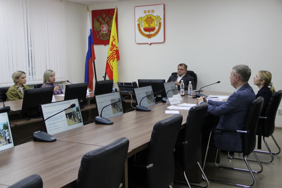 В Минтруде обсуждены вопросы сотрудничества с Российскими студенческими отрядами