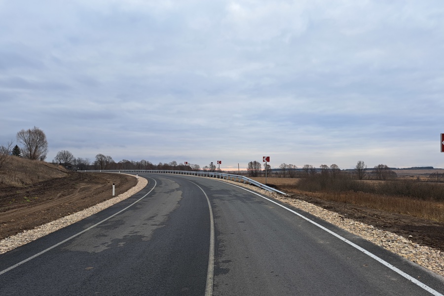 В Ядринском округе  капитально  отремонтирован 10 км участок трассы  «Никольское-Ядрин-Калинино»