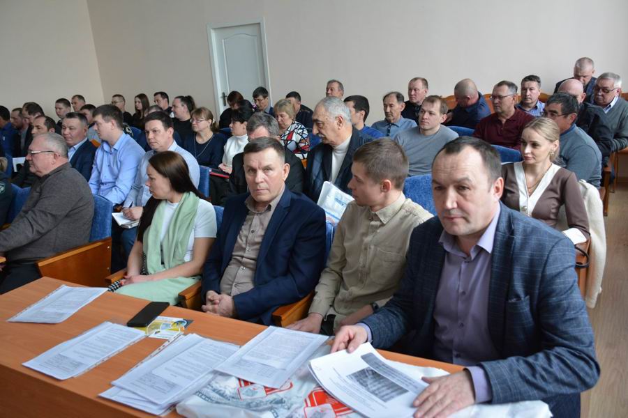 В Вурнарском округе обсудили меры организованного проведения весенних полевых работ в 2025 году