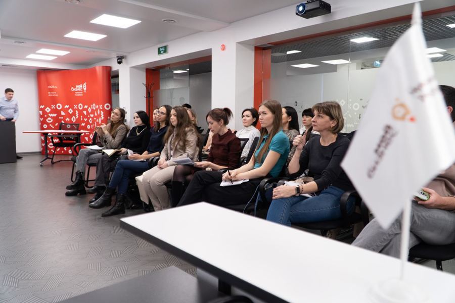 В Чебоксарском центре “Мой бизнес” пройдет пятидневная образовательная программа “Школа предпринимательства